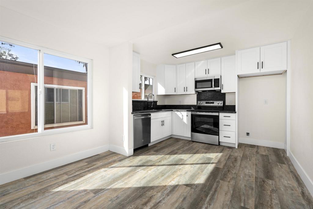 1611 Pentecost Way 3 Property Photo 8