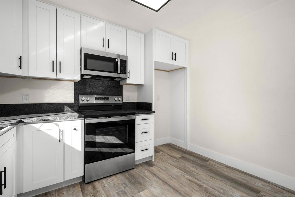 1611 Pentecost Way 3 Property Photo 11