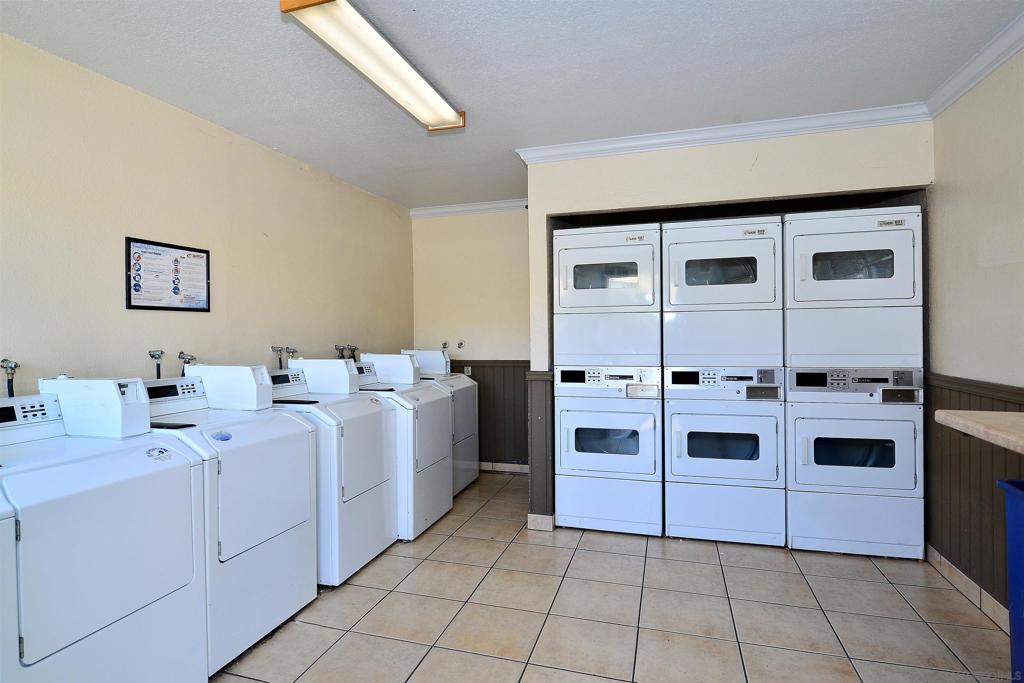1611 Pentecost Way 3 Property Photo 22