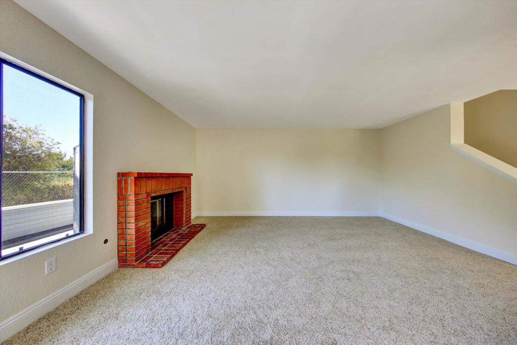 349 Windjammer Circle Property Photo 14