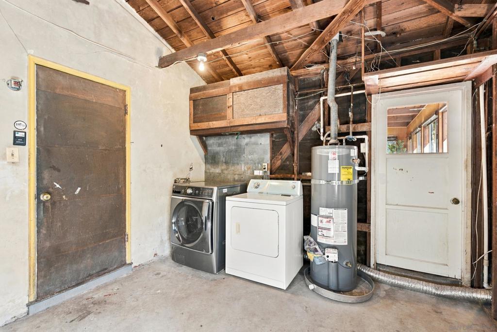 4011 Marron Property Photo 27
