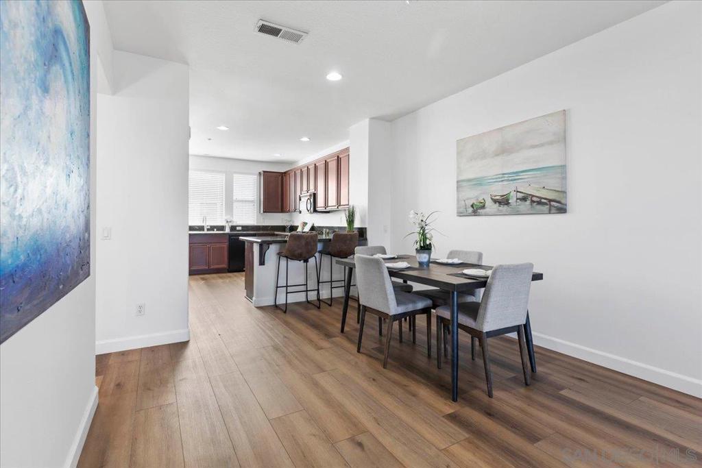 52 Via Sovana Property Photo 11
