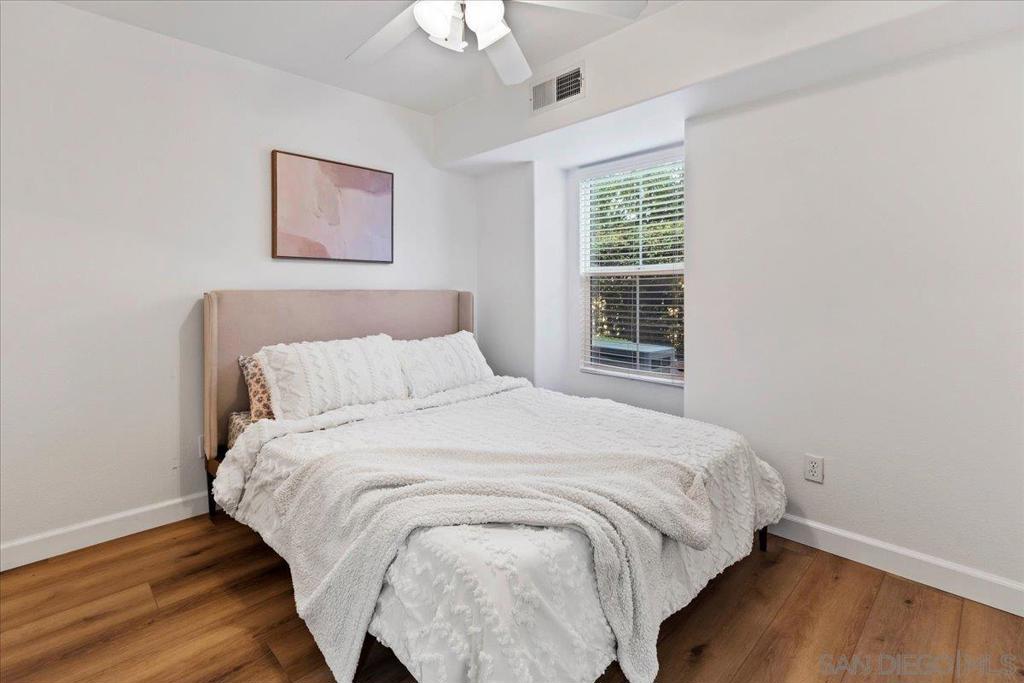 52 Via Sovana Property Photo 21