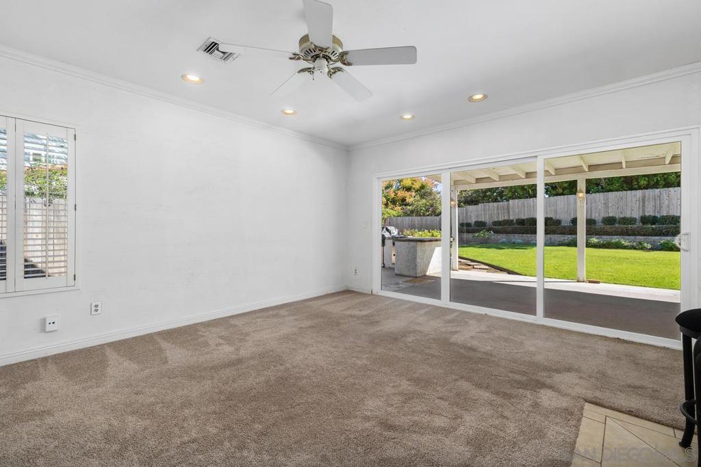 648 E J Street Property Photo 11