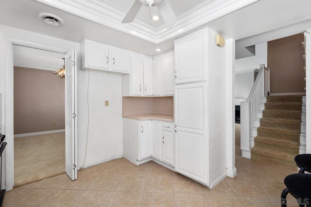 648 E J Street Property Photo 17