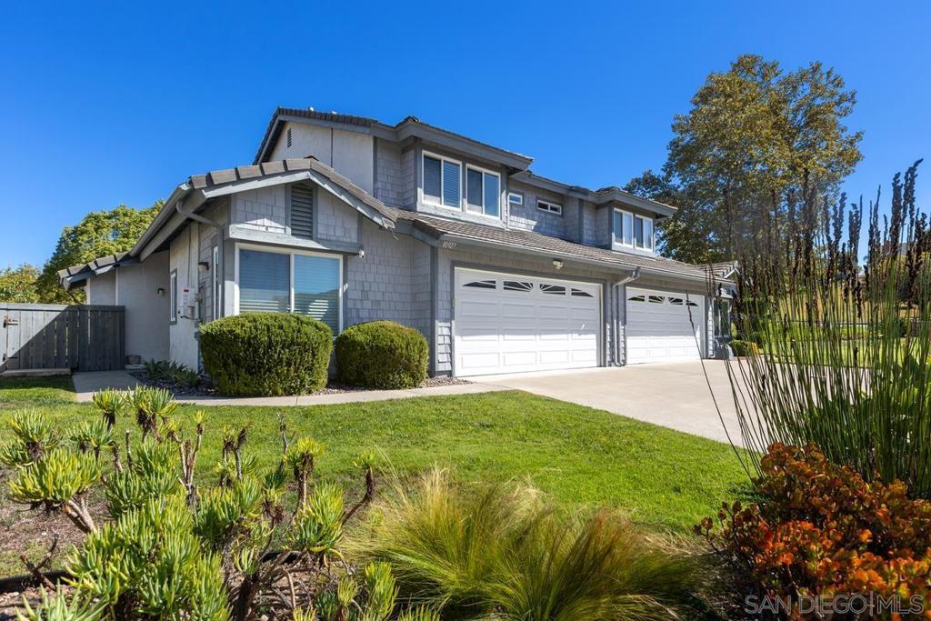 10927 Matinal Cir Property Photo 2