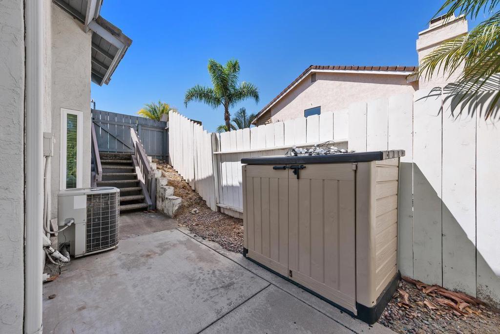 10927 Matinal Cir Property Photo 6