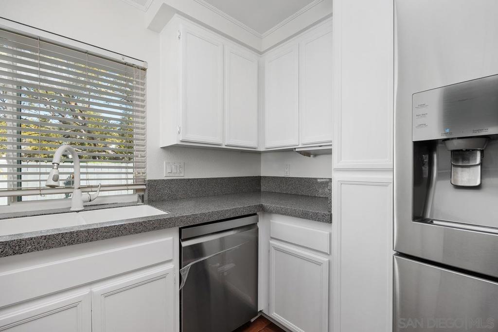 10927 Matinal Cir Property Photo 17