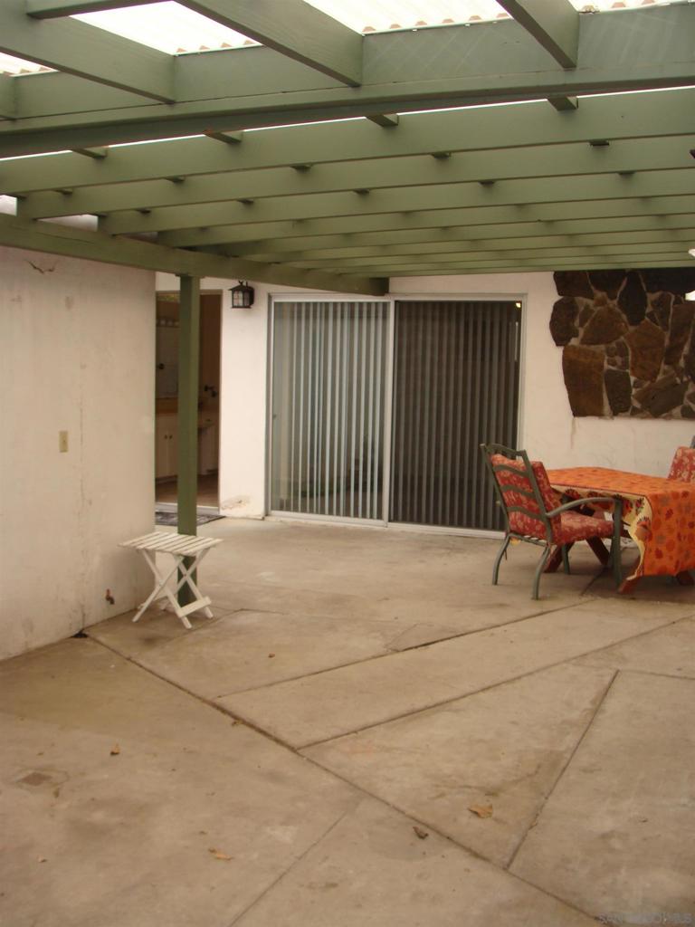 1134 Boulevard Pl. Property Photo 5