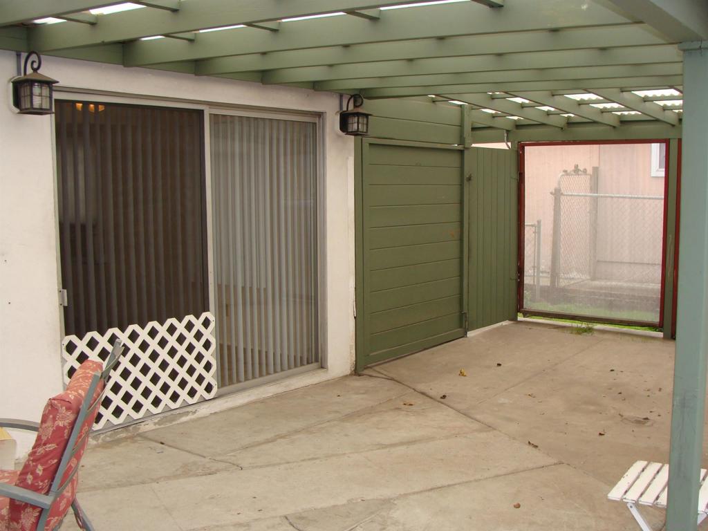 1134 Boulevard Pl. Property Photo 6