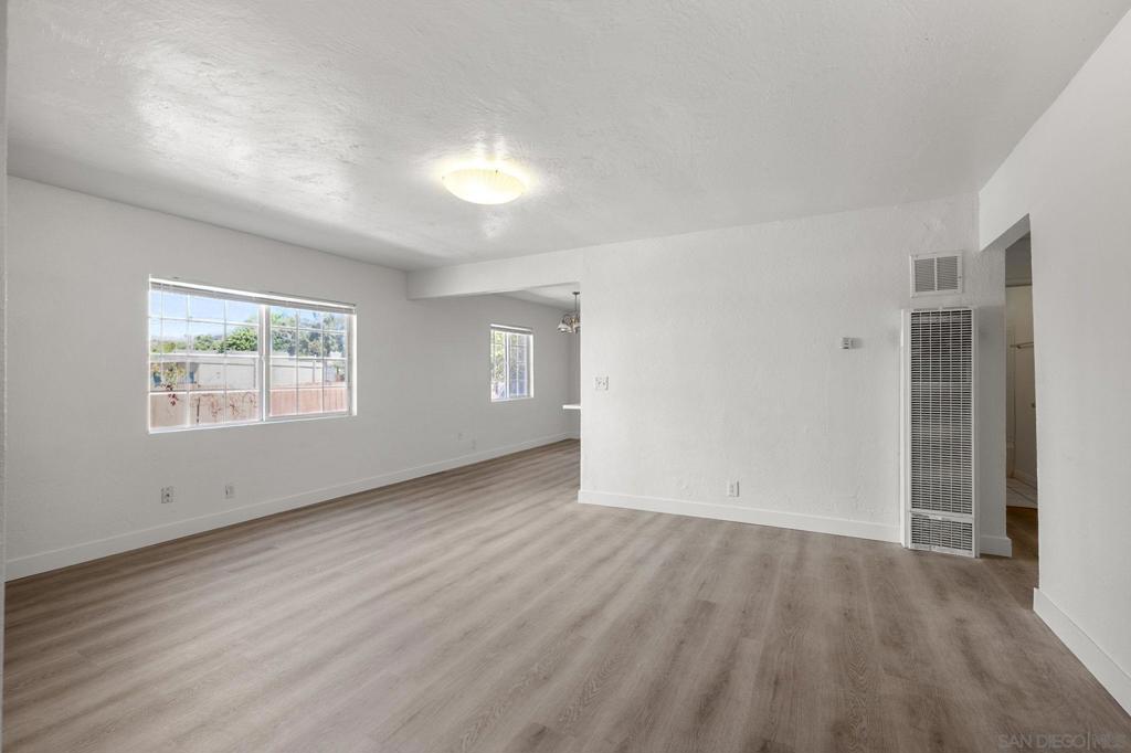 3103 3105 Central Property Photo 21