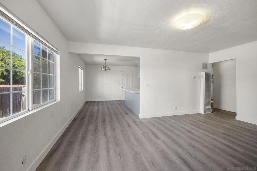 3103 3105 Central Property Photo 22