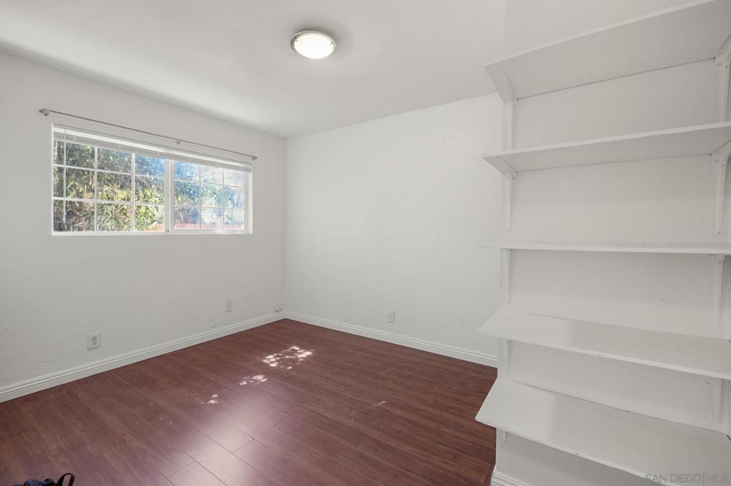 3103 3105 Central Property Photo 28