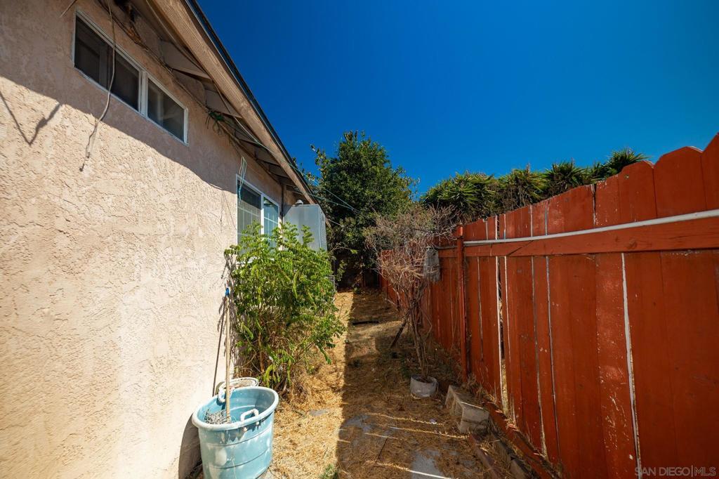 3103 3105 Central Property Photo 45