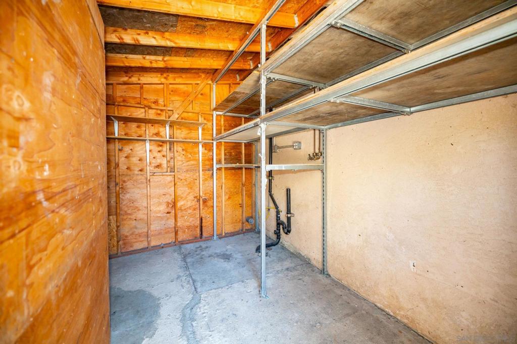 3103 3105 Central Property Photo 50