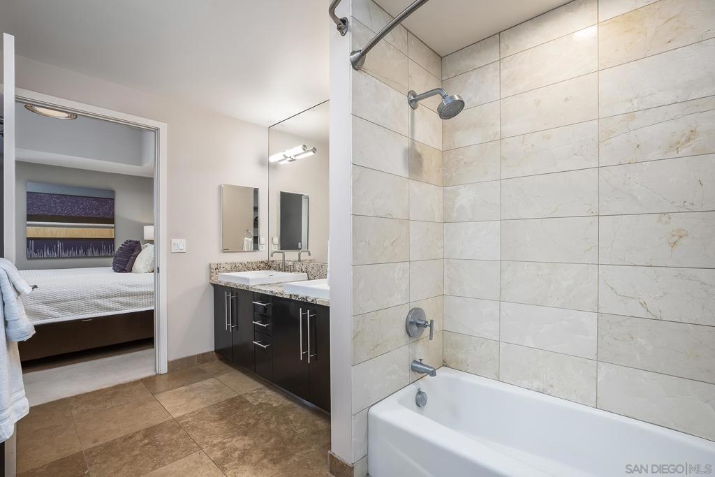 1262 Kettner Blvd 2203 Property Photo 18