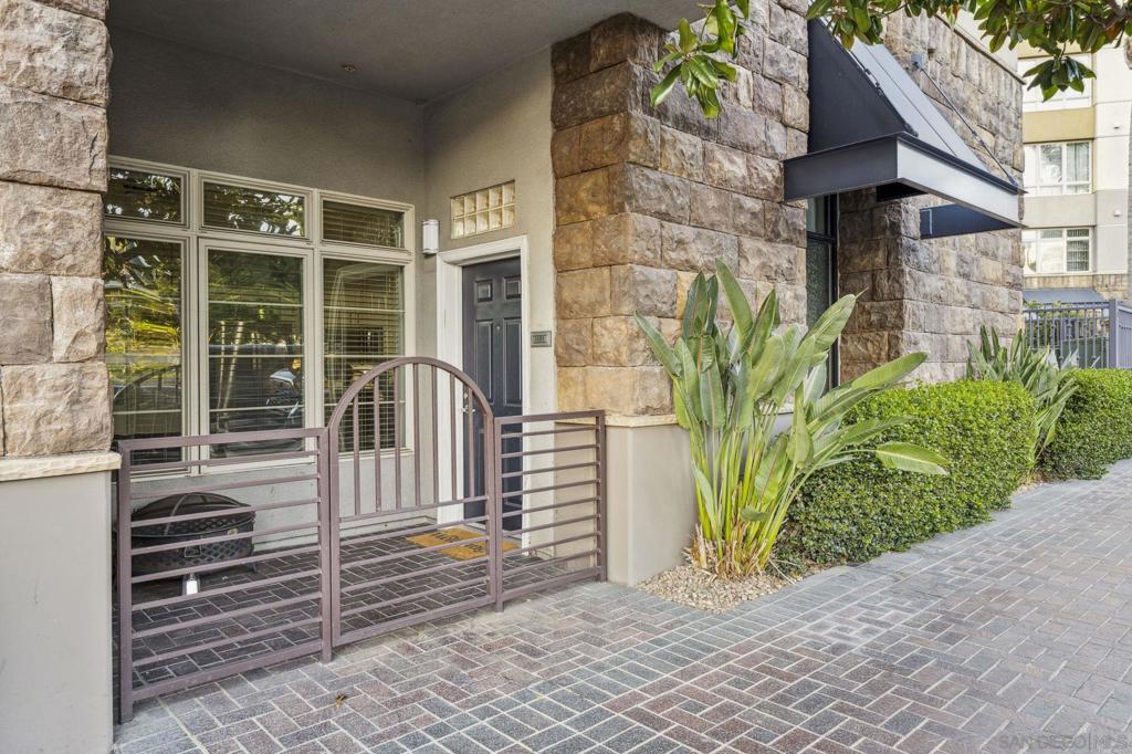1400 Broadway 1101 Property Photo 20