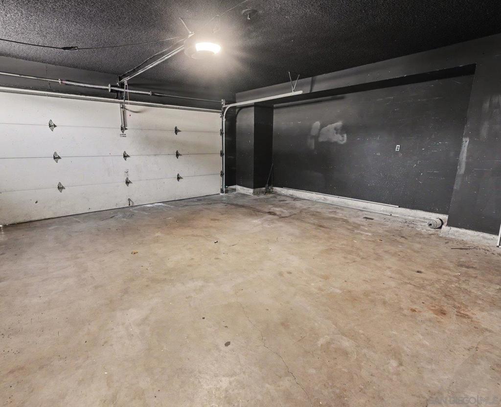 1661 Oak Hill Dr. Property Photo 24