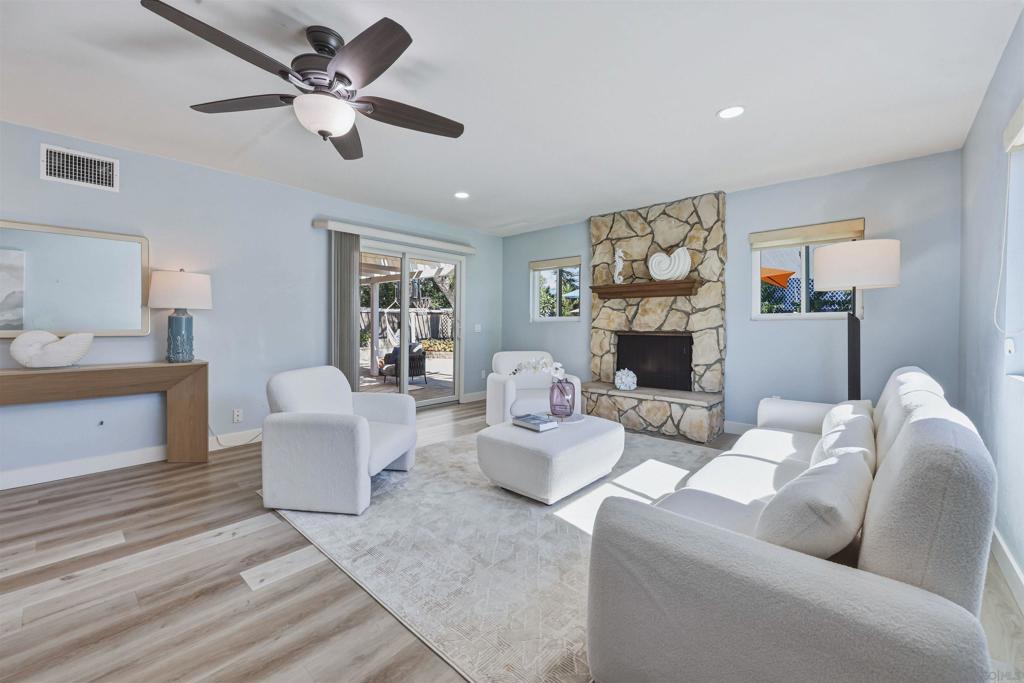 7760 Parkdale Cove Property Photo 10