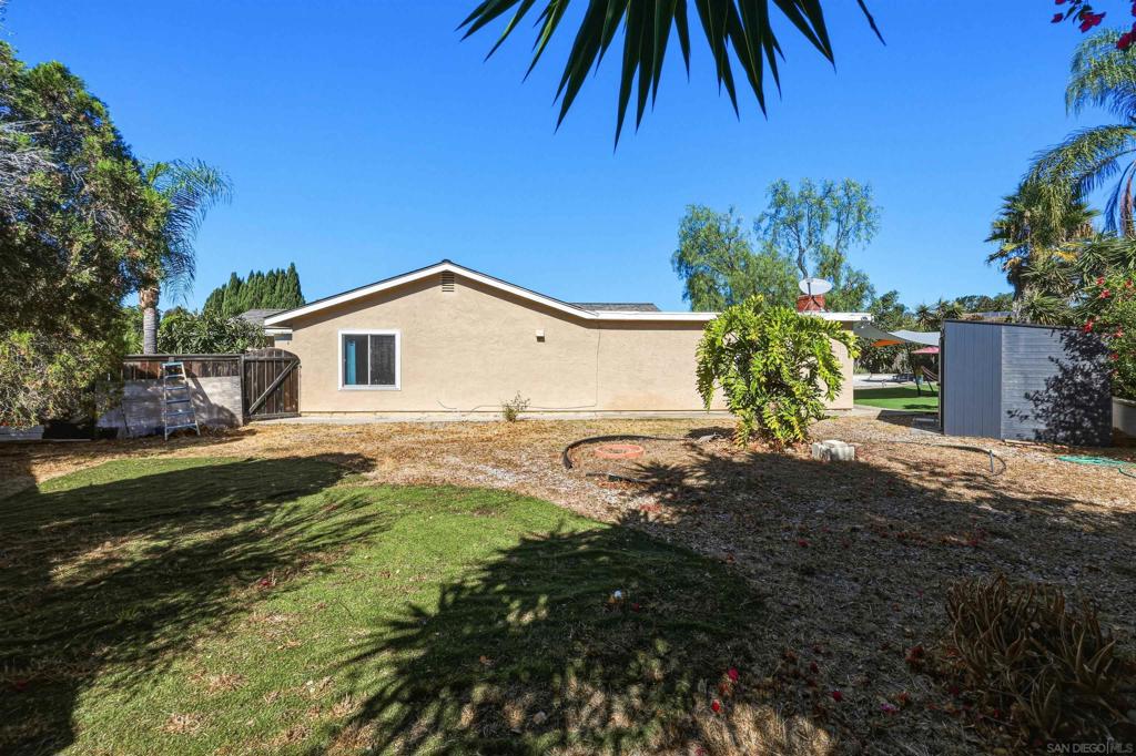 7760 Parkdale Cove Property Photo 28