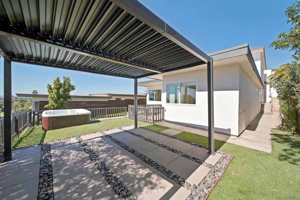 4768 72 Coronado Avenue Property Photo 6