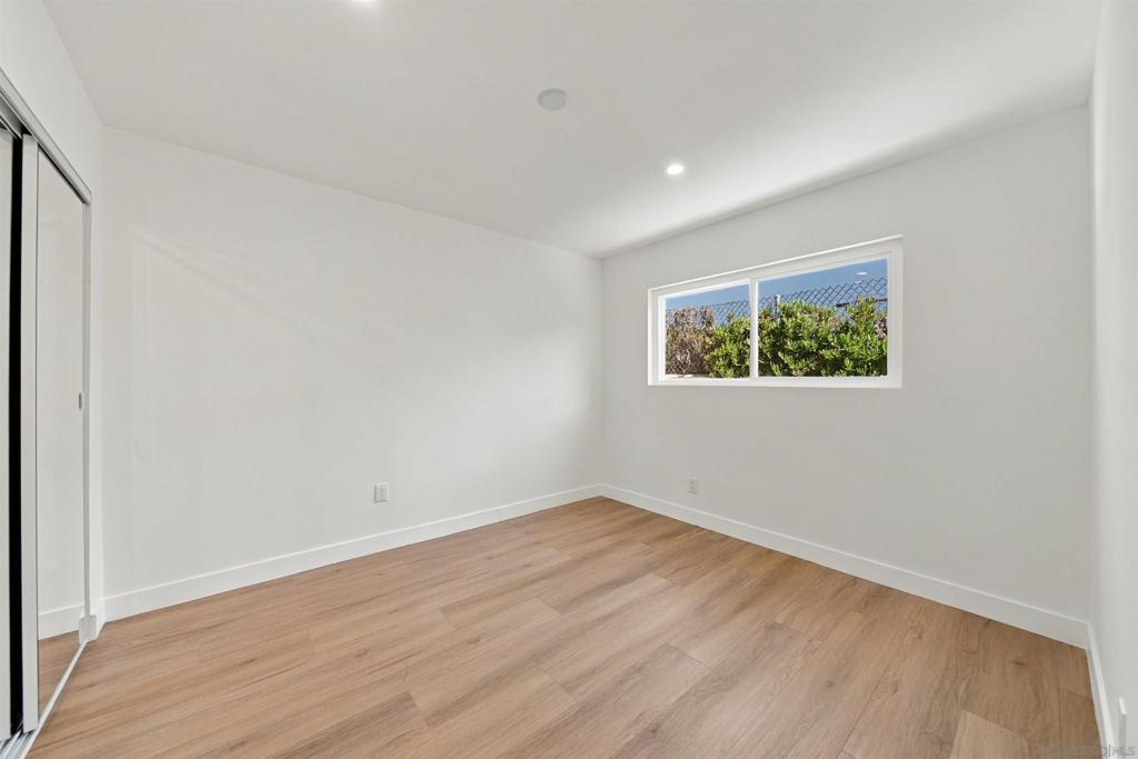 4768 72 Coronado Avenue Property Photo 19