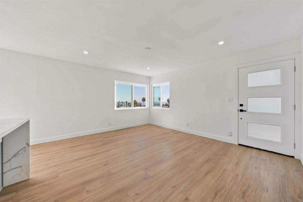 4768 72 Coronado Avenue Property Photo 21