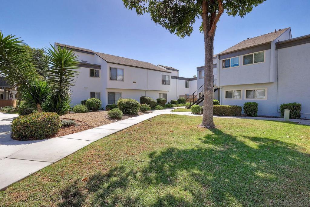 4143 Mount Alifan Pl E Property Photo 2