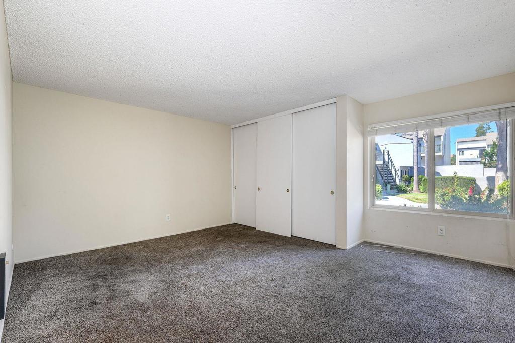 4143 Mount Alifan Pl E Property Photo 11