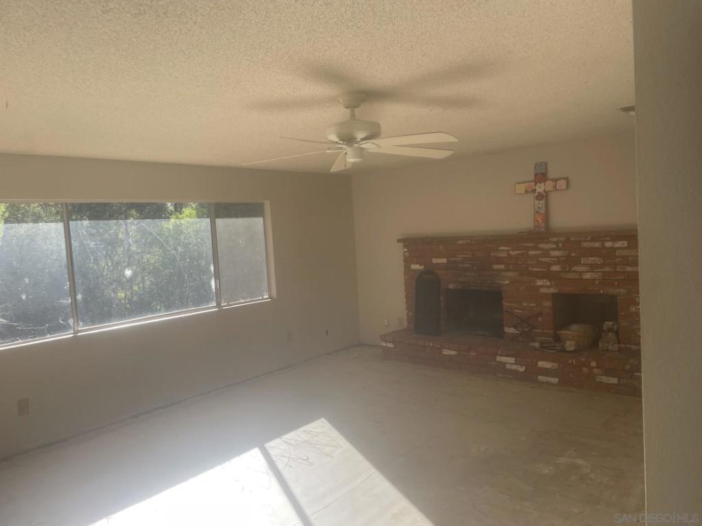 14578 Olive Vista Property Photo 2