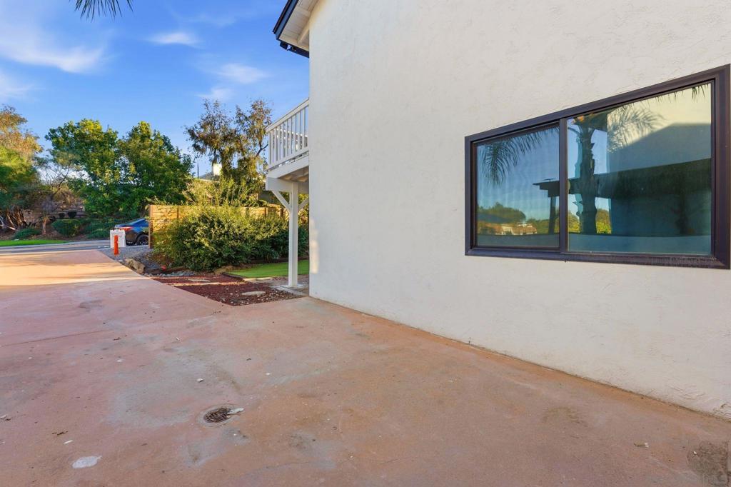 5067 Alumni Pl Property Photo 46