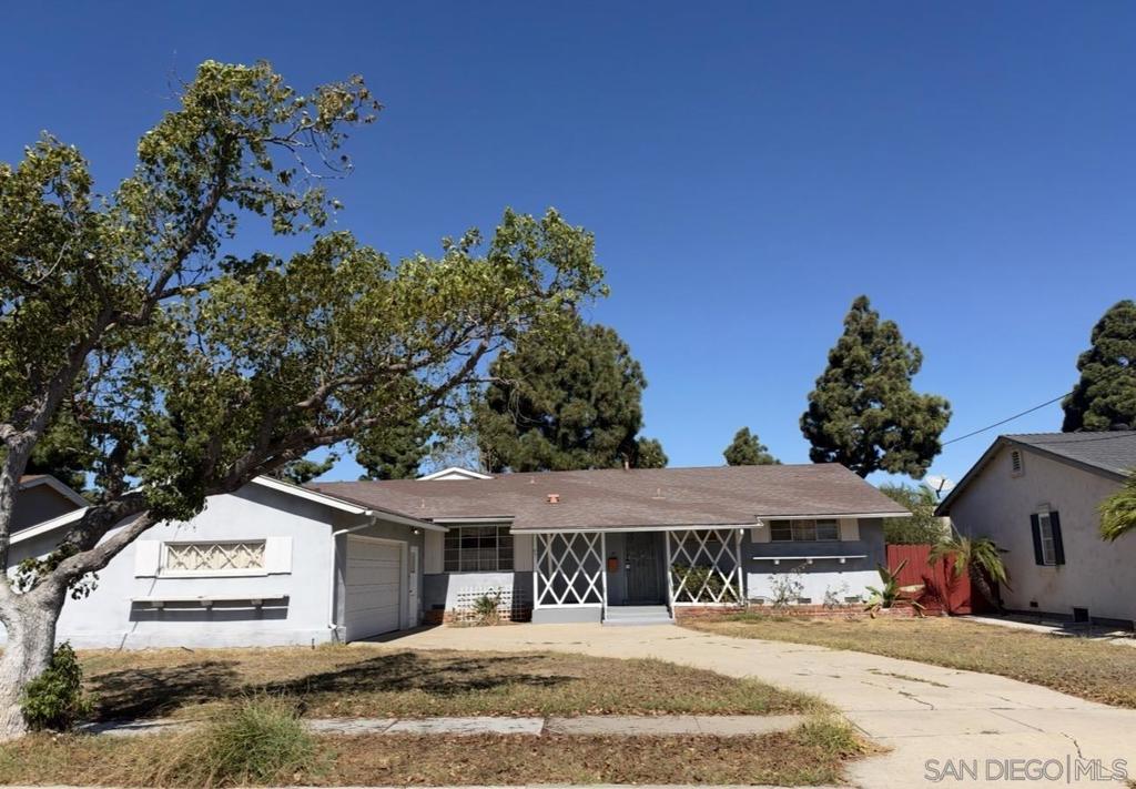47 E Shasta Street Property Photo 2
