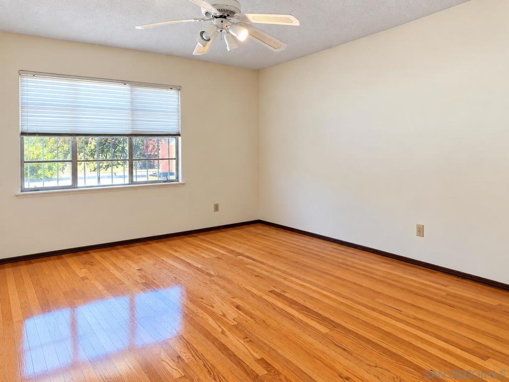 47 E Shasta Street Property Photo 7