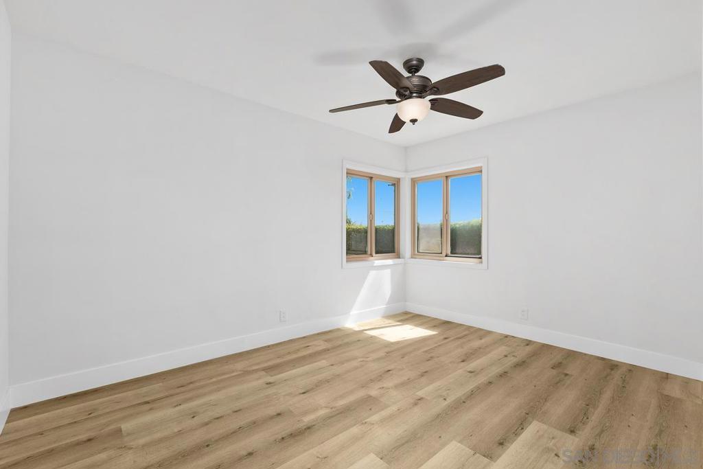 2738 Oak Hill Dr Property Photo 28