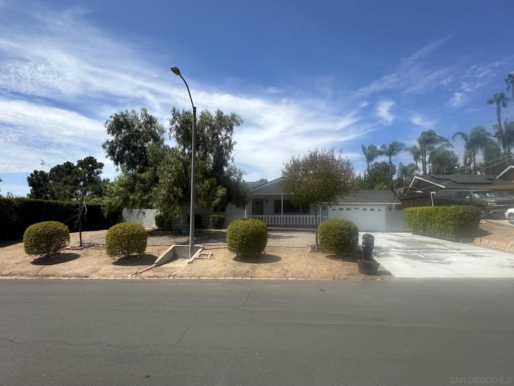 2738 Oak Hill Dr Property Photo 41