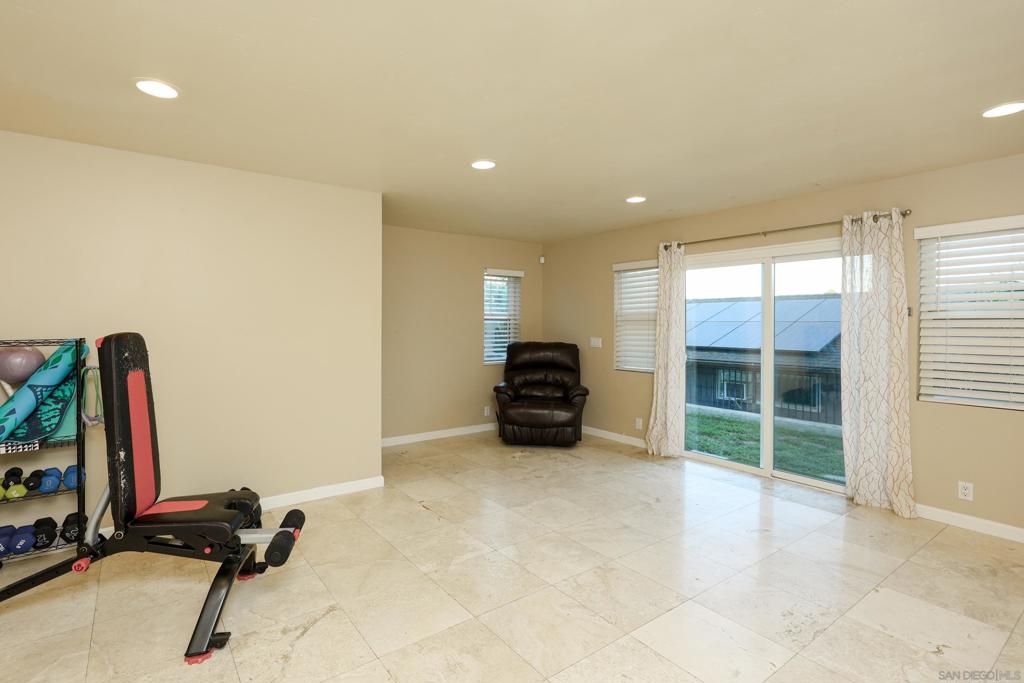 6475 Malcolm Dr Property Photo 10
