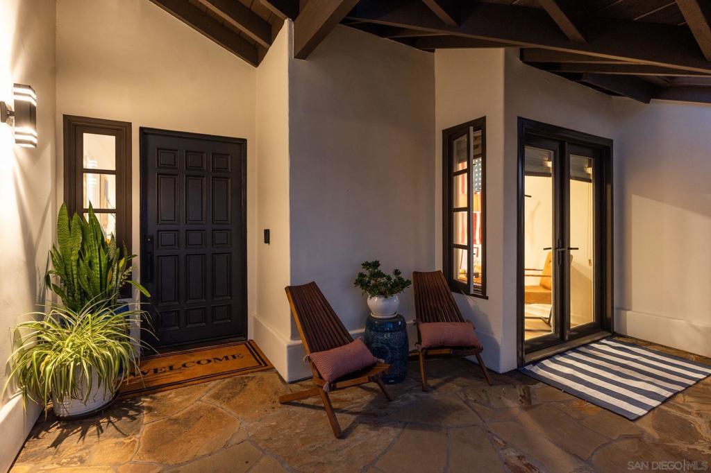 3805 Avenida Feliz Property Photo 8
