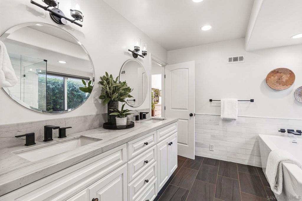 3805 Avenida Feliz Property Photo 40