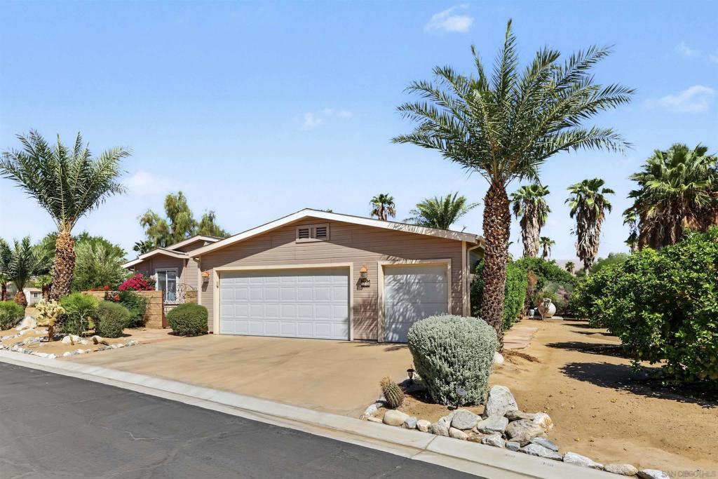 1010 Palm Canyon Drive 350 Property Photo 1