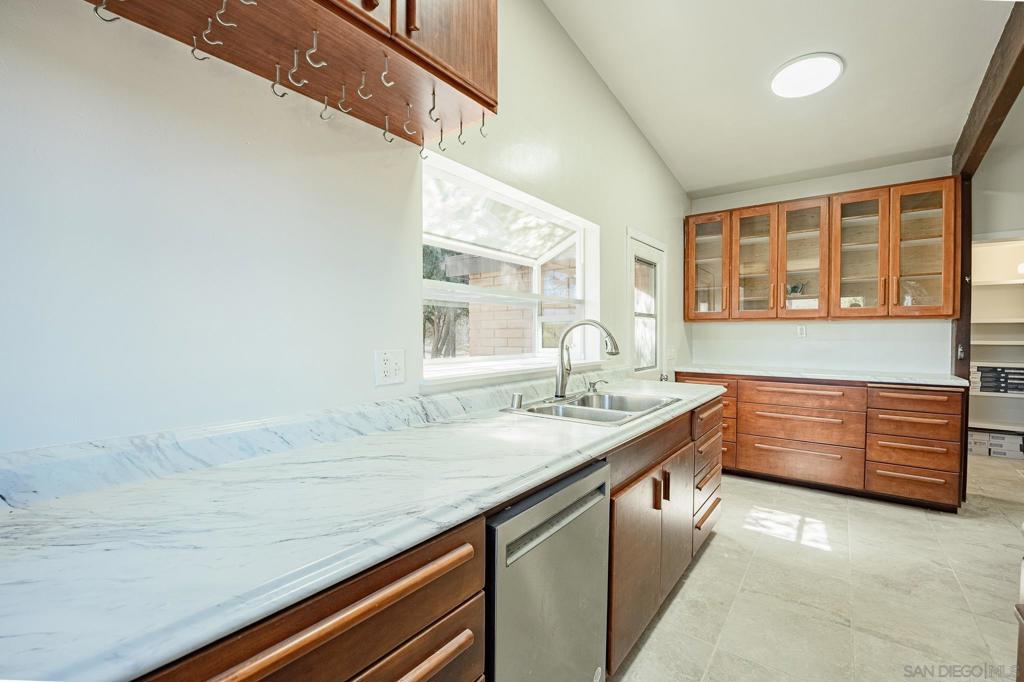 14949 Woods Valley Property Photo 15