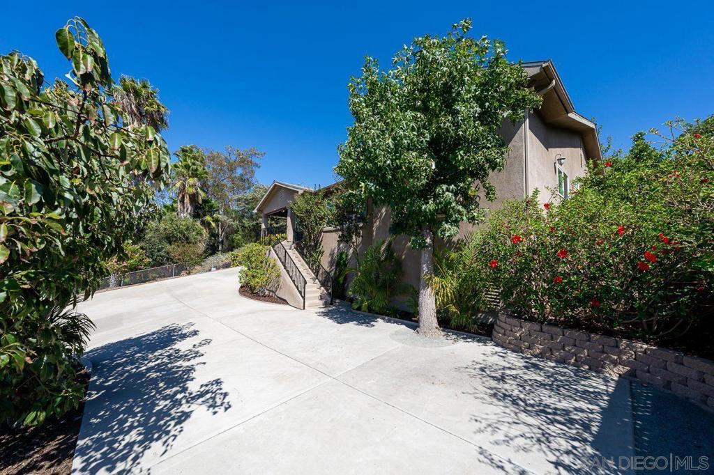 9612 Lamar Property Photo 4