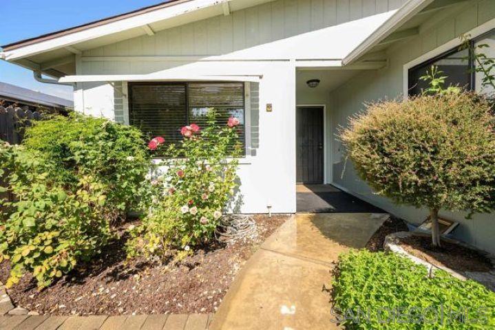 1811 Lynx Glen Property Photo 2