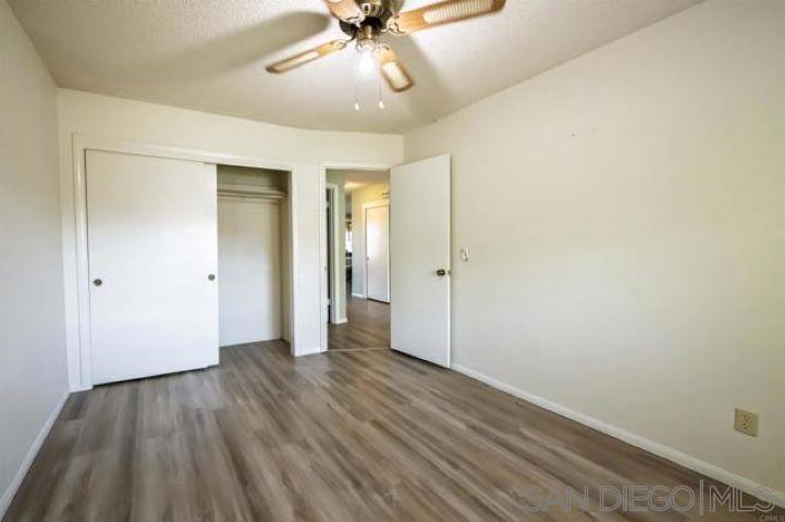 1811 Lynx Glen Property Photo 10