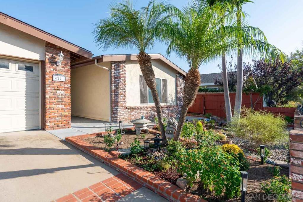 4241 Mount Hukee Avenue Property Photo 3