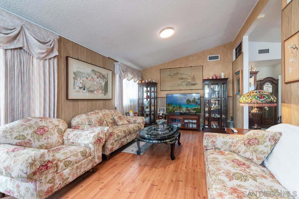 4241 Mount Hukee Avenue Property Photo 9