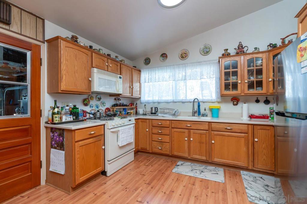 4241 Mount Hukee Avenue Property Photo 12