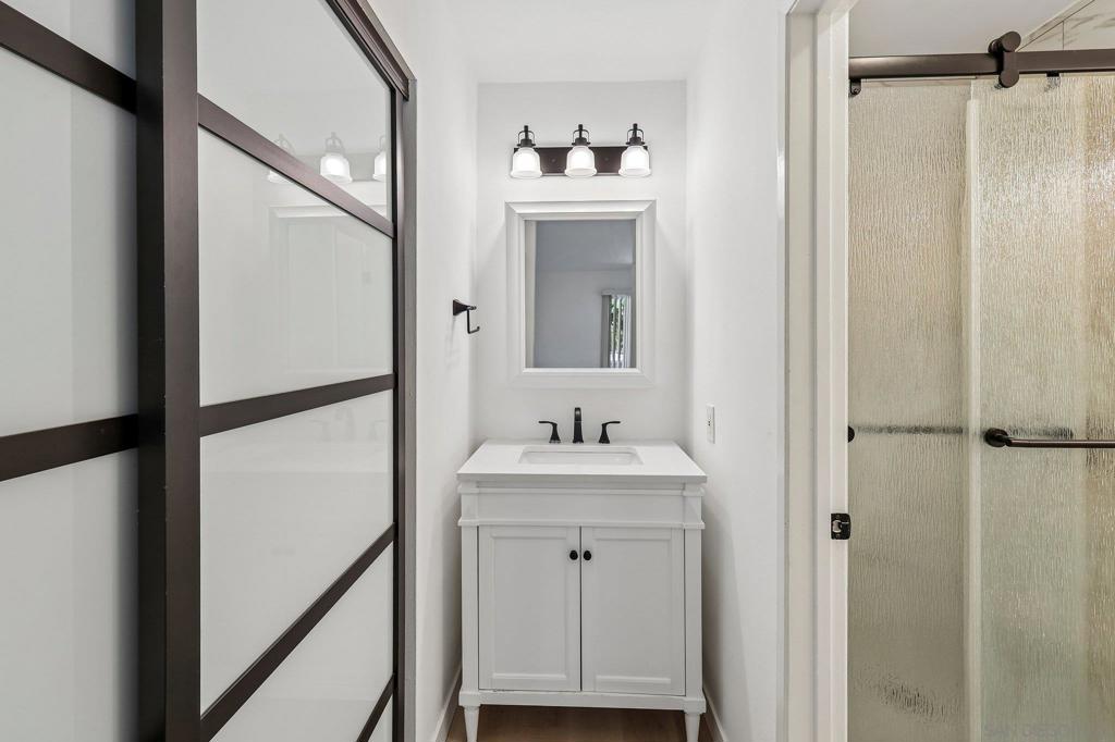 4600 Lamont St 204 Property Photo 16