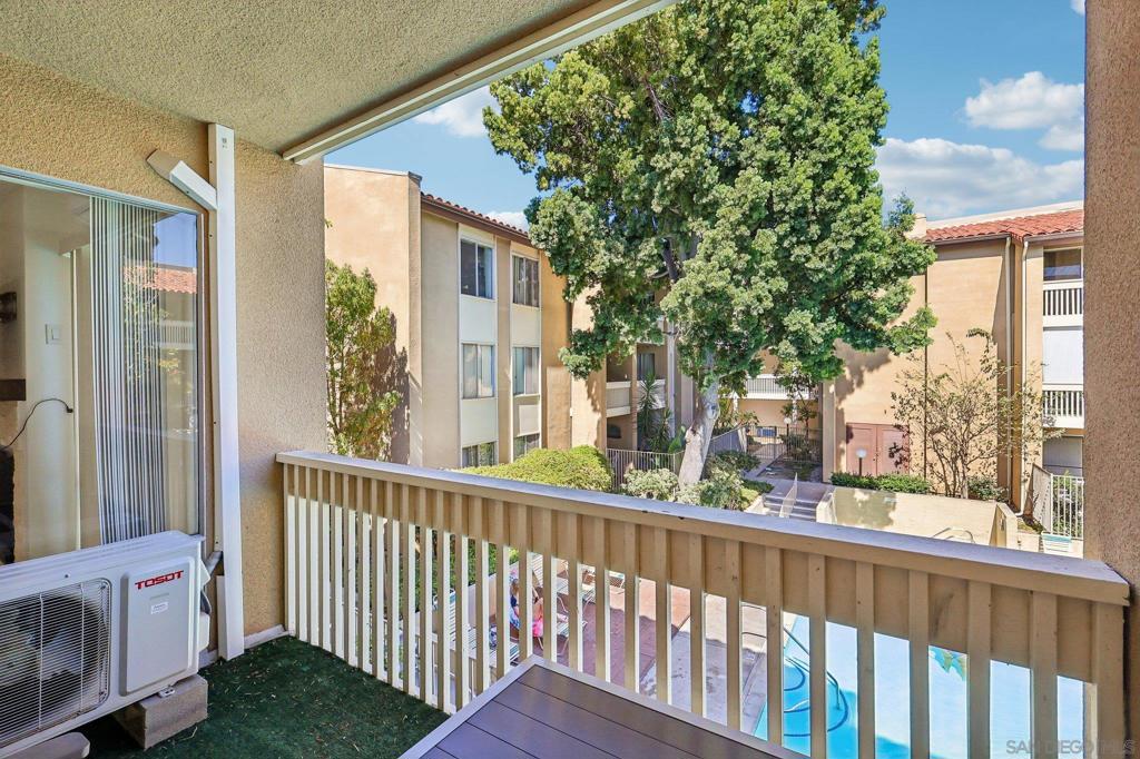 4600 Lamont St 204 Property Photo 27