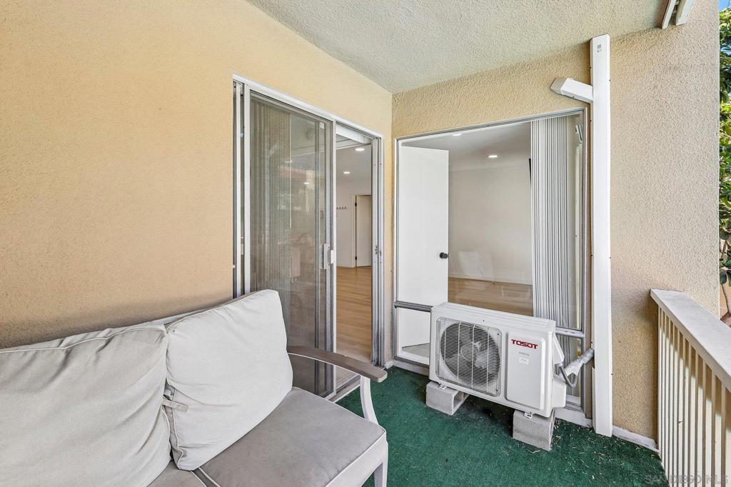 4600 Lamont St 204 Property Photo 28