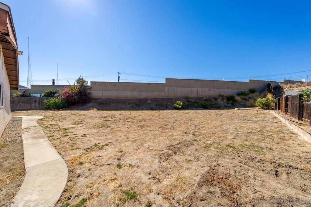 9364 Leticia Dr. Property Photo 38